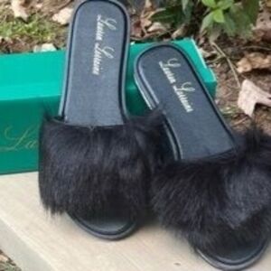 Lauren Lorraine Black Furry Slippers